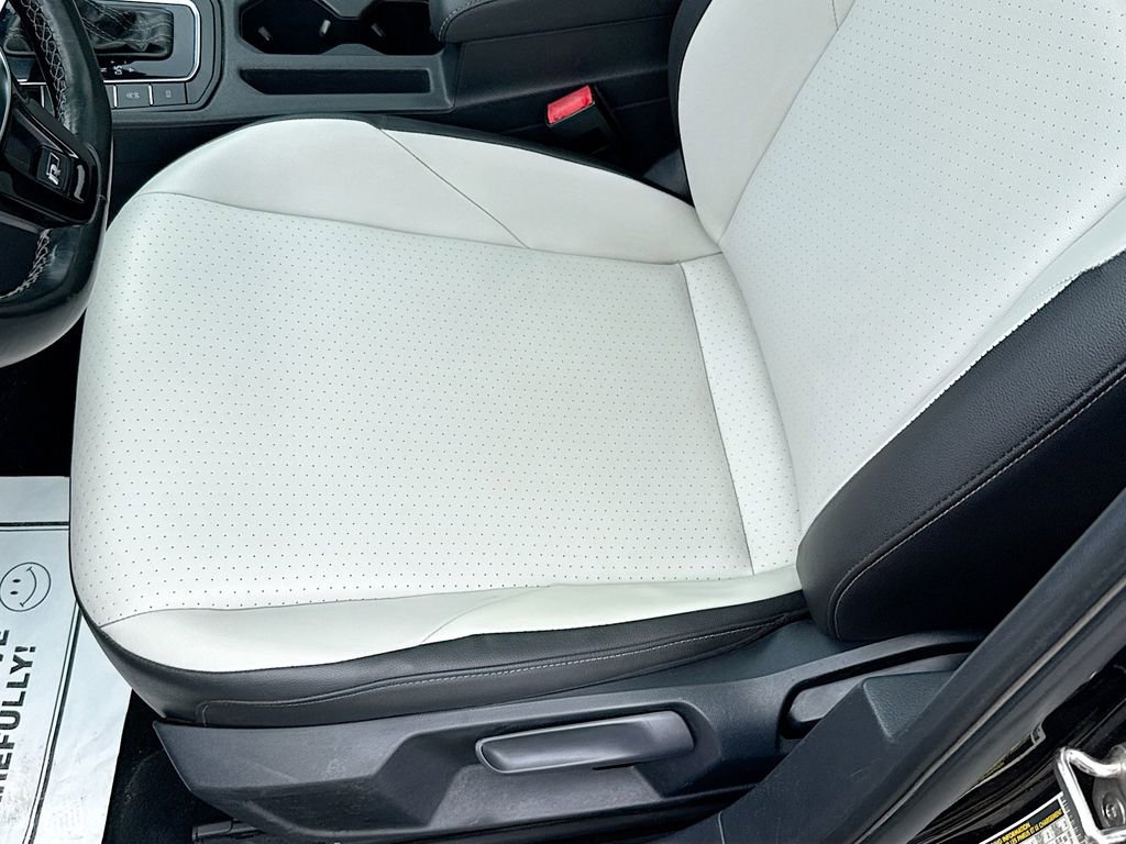 Used 2020 Volkswagen Jetta R-Line image 21