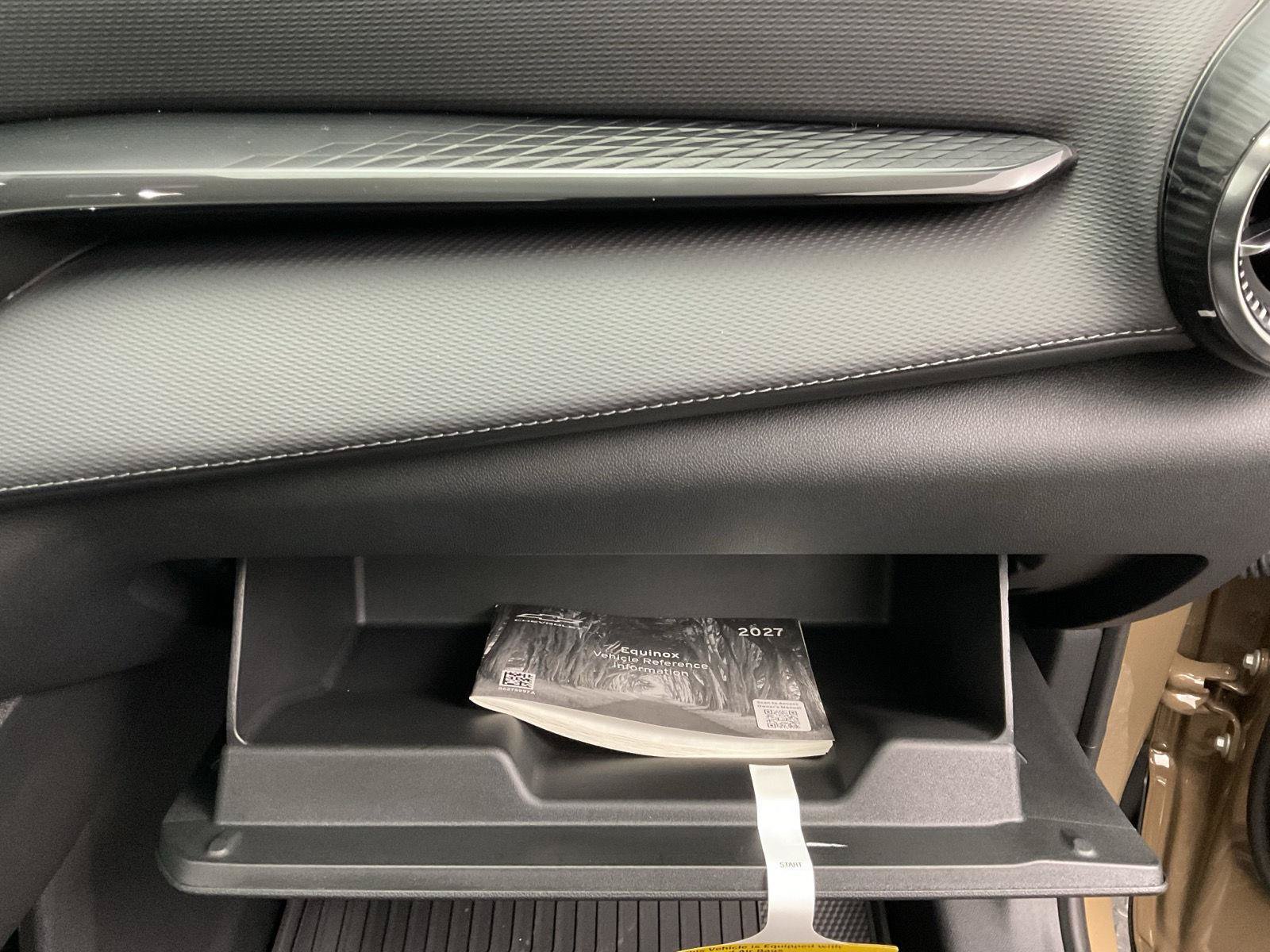 New 2027 Chevrolet Equinox LT w/ Safety and Technology Package FWD image 26