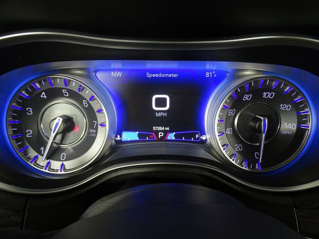 Used 2022 Chrysler 300 Touring w/ Sport Appearance Package image 24