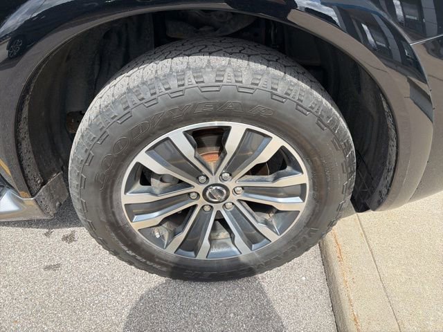 Used 2018 Nissan Armada SL w/ Premium Package image 4