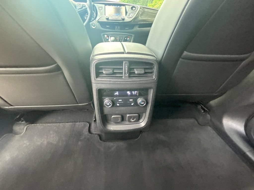 Used 2020 Buick Envision Premium AWD/4WD image 18