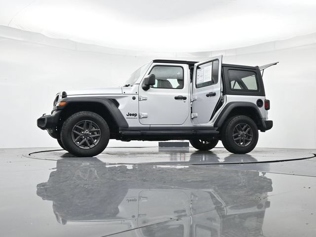 Used 2024 Jeep Wrangler Unlimited Sport AWD/4WD image 58