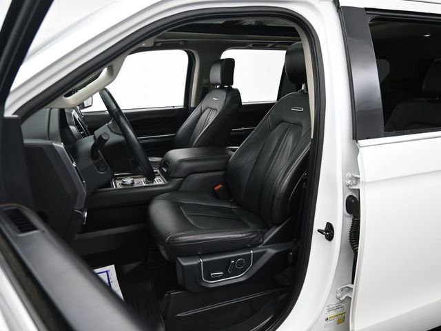 Used 2021 Ford Expedition Platinum image 11