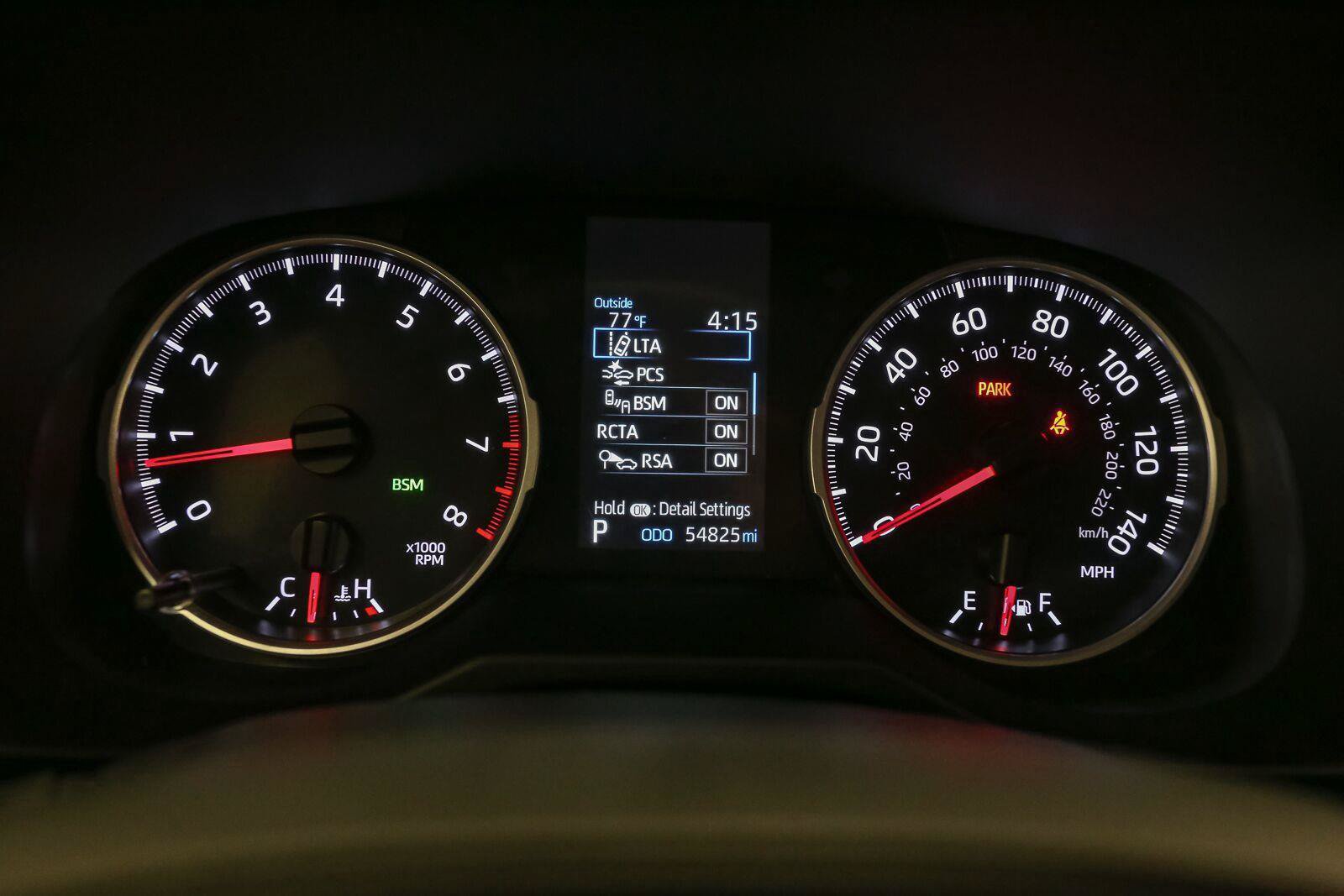 Certified 2022 Toyota RAV4 LE AWD/4WD image 36