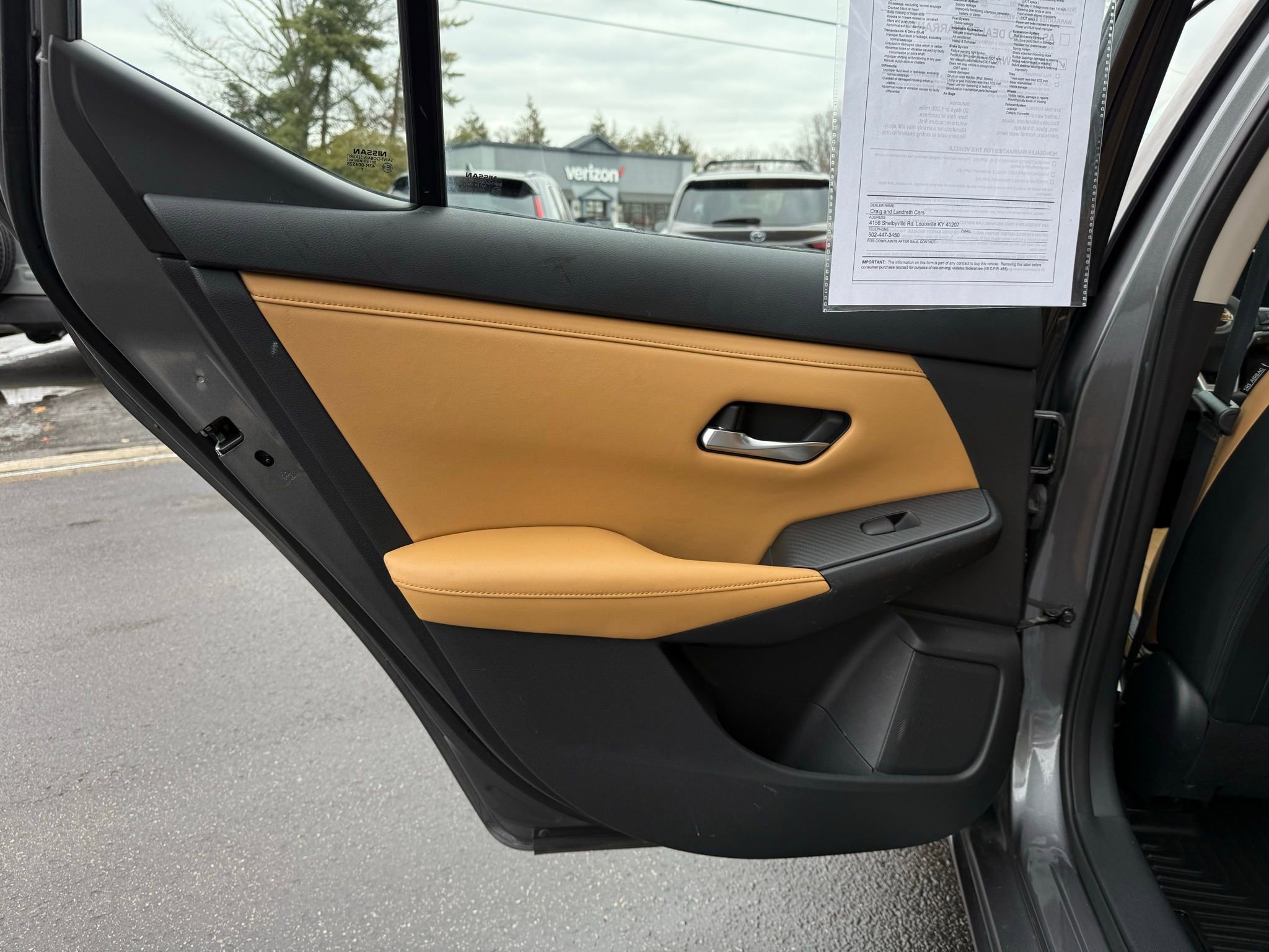 Used 2020 Nissan Sentra SV w/ SV Premium Package image 29