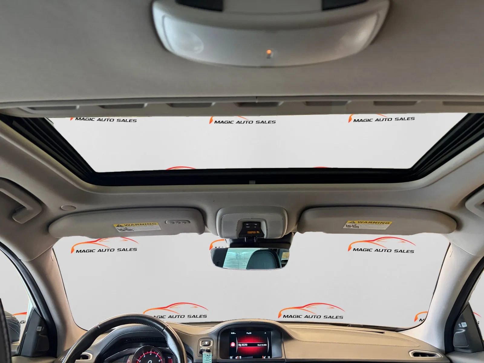 Used 2016 Volvo XC70 T5 Premier w/ Proximity Package image 71