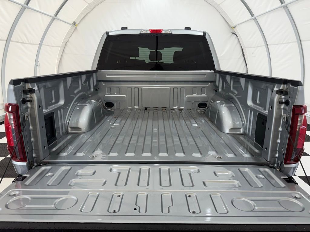 New 2025 Ford F150 XLT w/ Equipment Group 301A Standard image 4