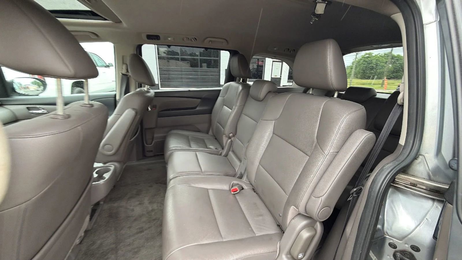 Used 2016 Honda Odyssey EX-L image 37