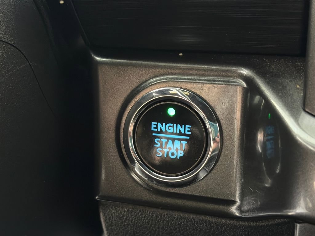 Certified 2021 Ford F150 XLT w/ Equipment Group 302A High image 24