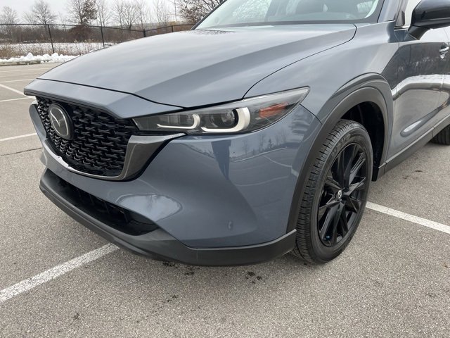 Used 2023 MAZDA CX-5 Carbon Edition image 4