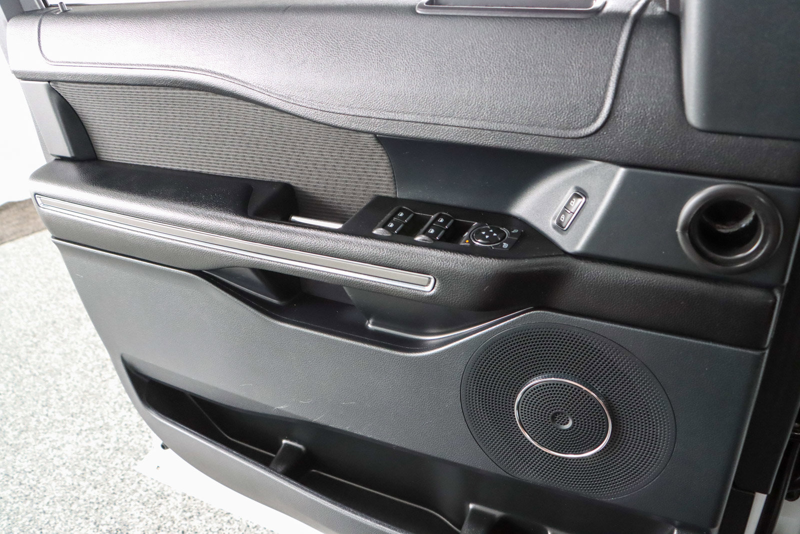 Used 2021 Ford Expedition XLT image 22