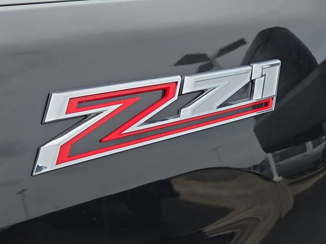 New 2025 Chevrolet Silverado 3500 W/T image 32