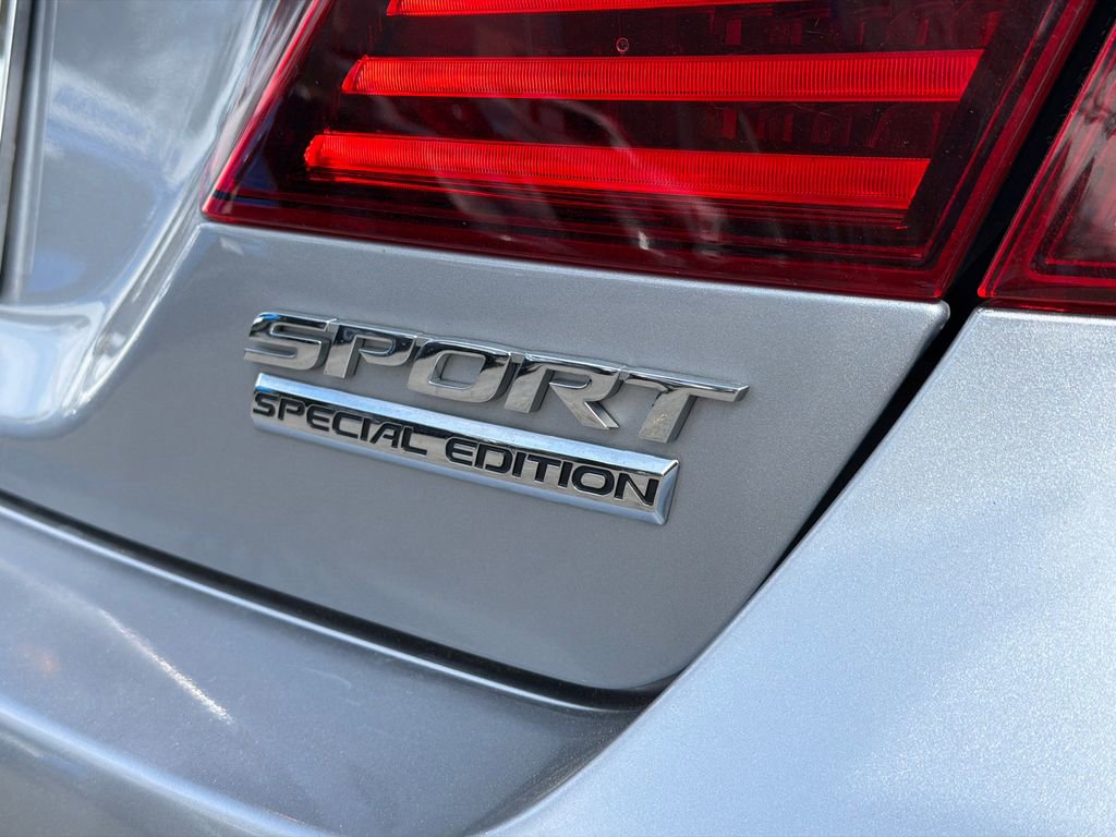 Used 2017 Honda Accord Sport Special Edition image 8