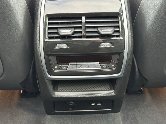 Certified 2025 BMW X5 xDrive50e w/ Climate Comfort Package image 30