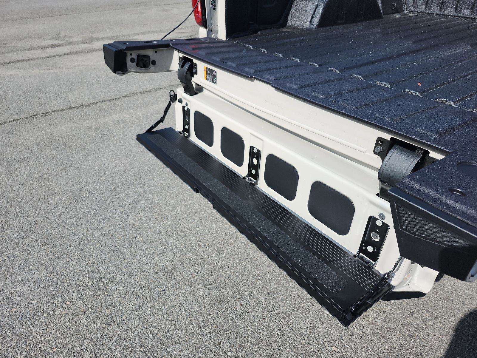 New 2026 GMC Sierra 1500 AT4 w/ AT4 Premium Package image 10