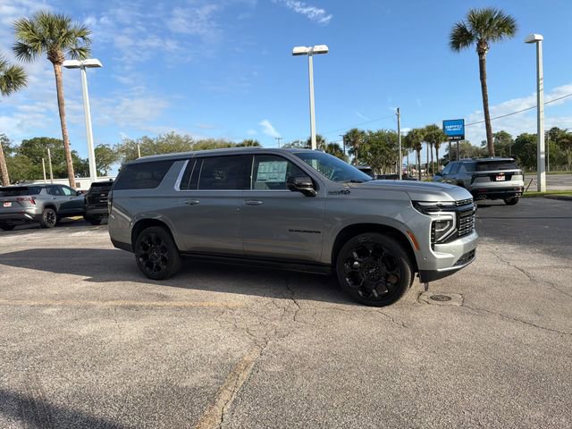 New 2026 Chevrolet Suburban High Country image 17