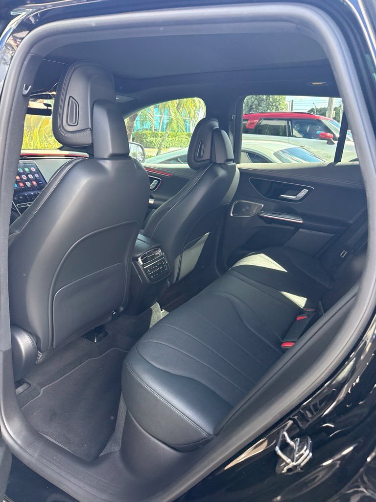 Used 2023 Mercedes-Benz EQE 350+ SUV image 6