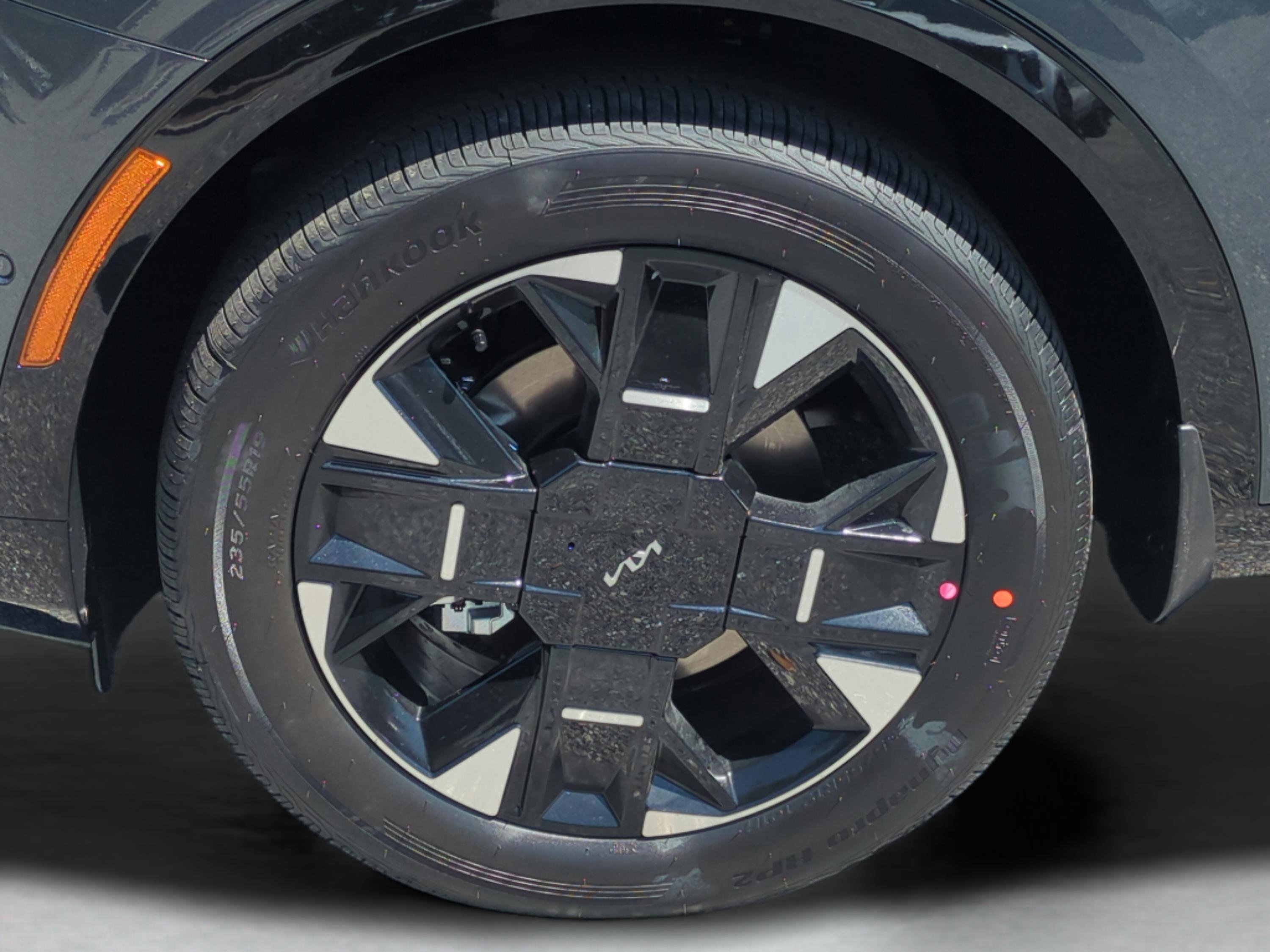 New 2026 Kia Sportage SX Prestige image 11