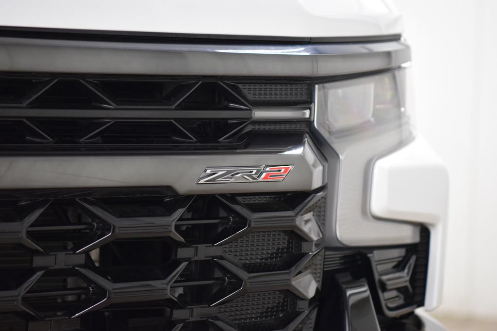 Used 2023 Chevrolet Silverado 1500 ZR2 w/ Technology Package AWD/4WD image 16