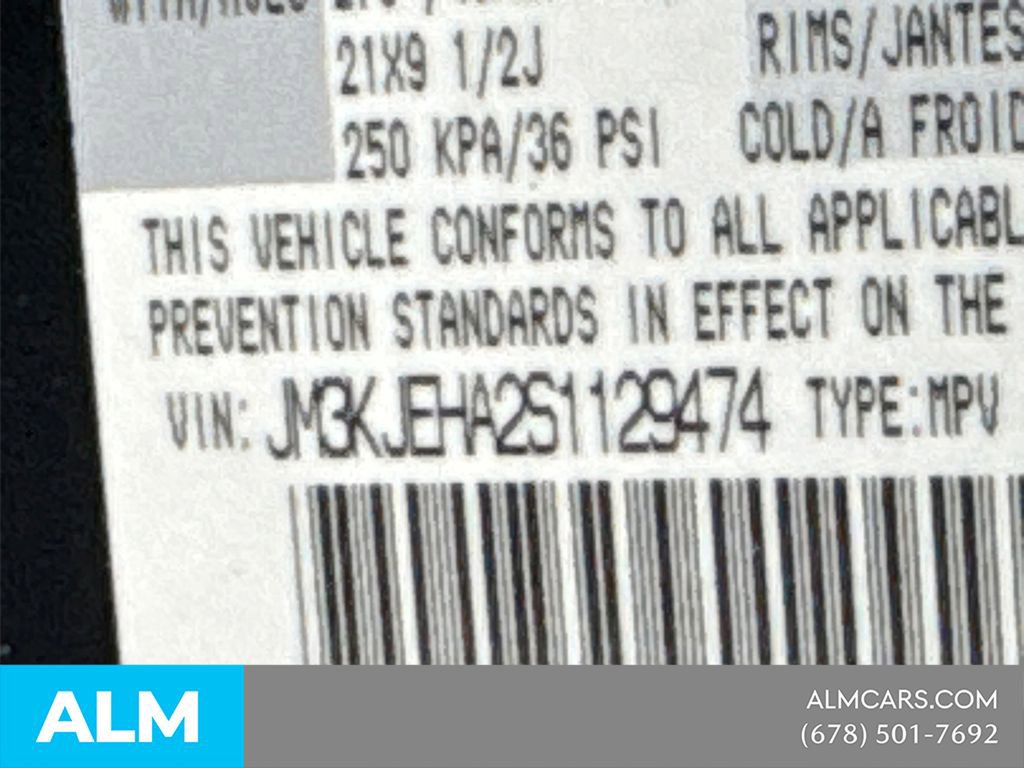 Certified 2025 MAZDA CX-70 Plug-In Hybrid w/ Premium Plus AWD/4WD image 39