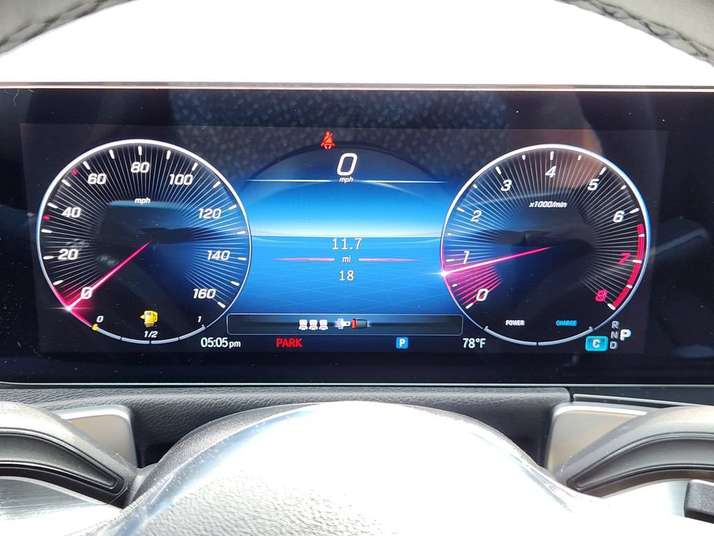 New 2026 Mercedes-Benz GLB 250 4MATIC image 21