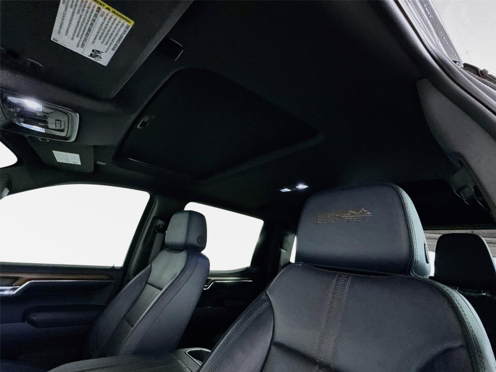 Certified 2024 Chevrolet Silverado 1500 High Country w/ High Country Premium Package AWD/4WD image 14