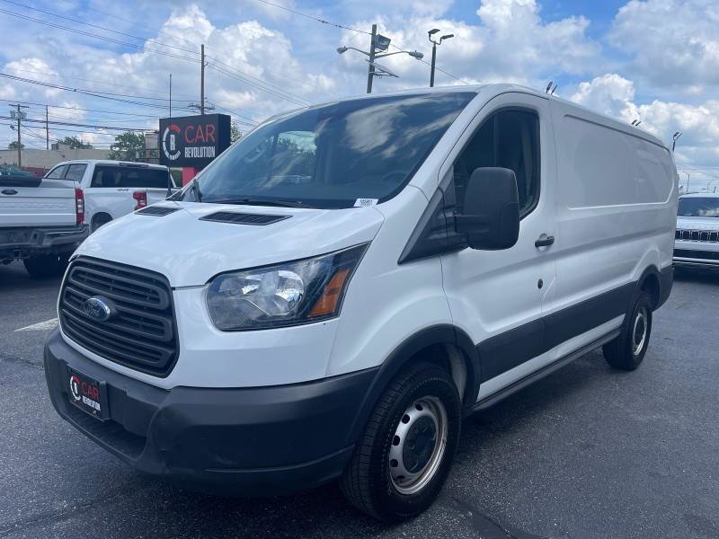 Used 2019 Ford Transit 250 130 Low Roof image 3