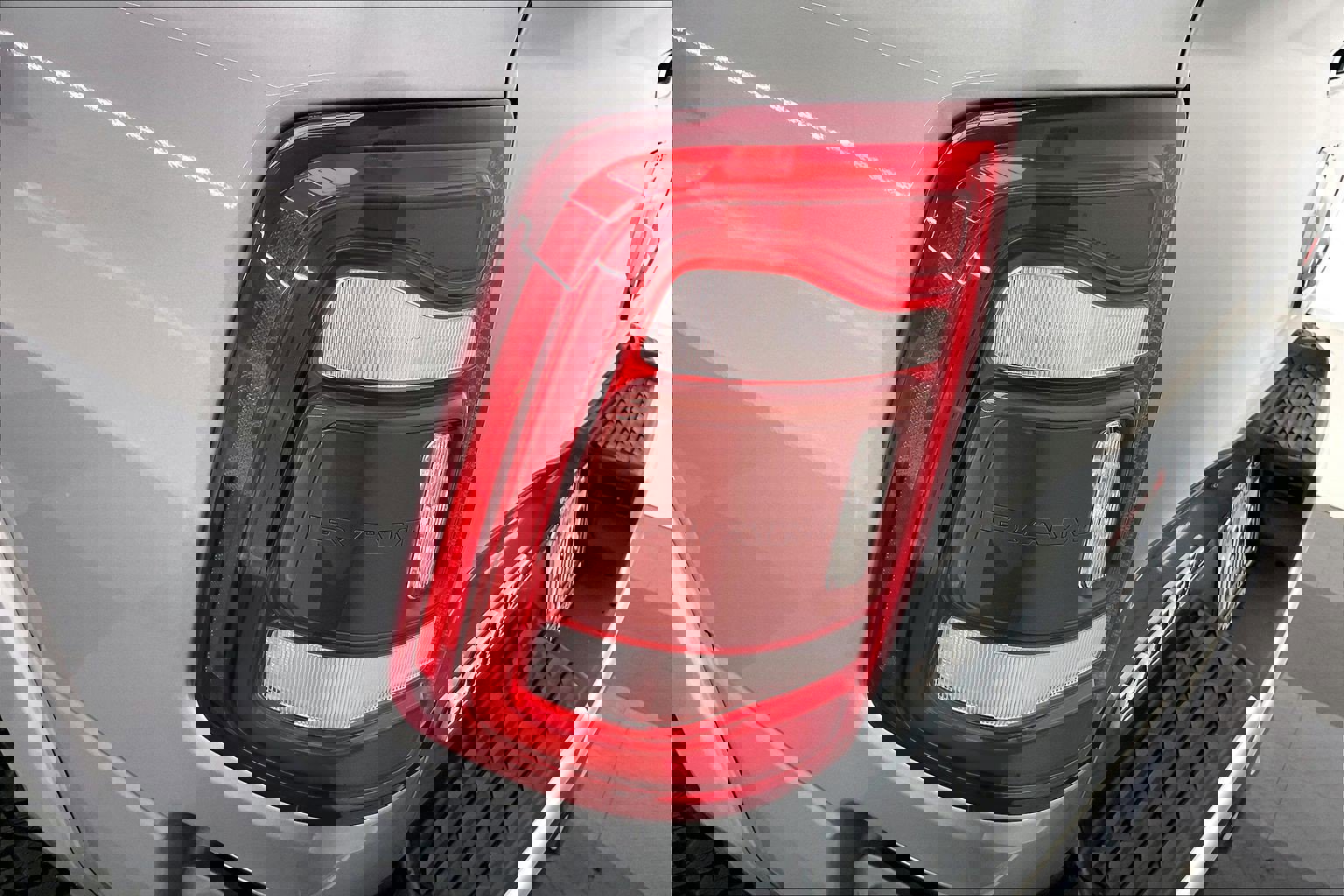 Used 2020 RAM 2500 Laramie image 29