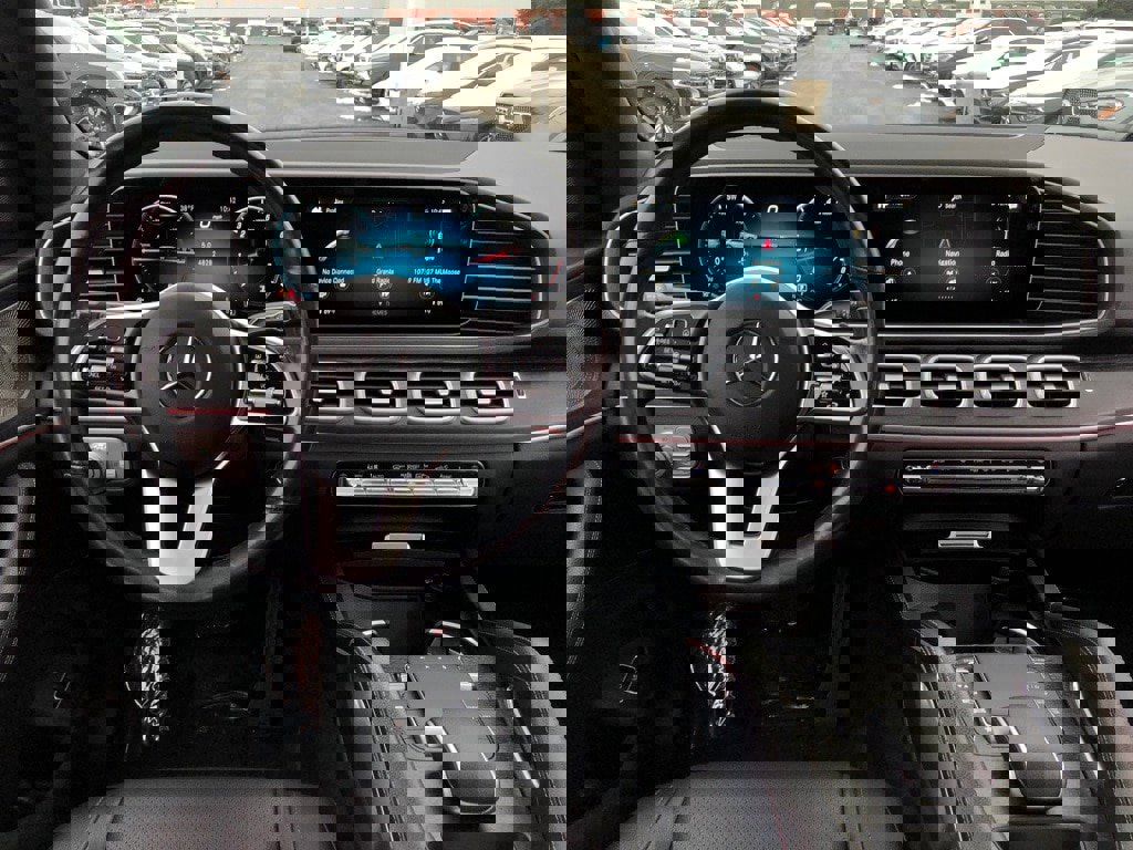 Used 2022 Mercedes-Benz GLE 350 GLE 350 w/ AMG Line Exterior image 17