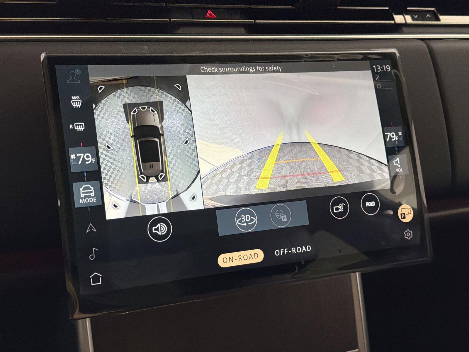 New 2026 Land Rover Range Rover SE image 17