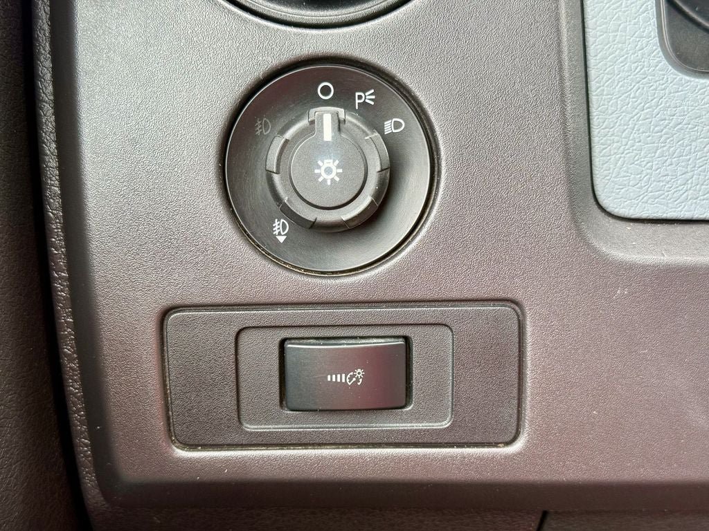 Used 2013 Ford F150 STX w/ Mid Equipment Group AWD/4WD image 22