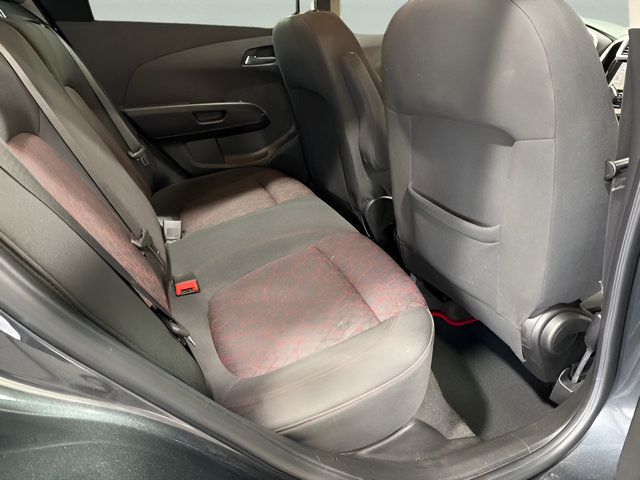 Used 2019 Chevrolet Sonic LT FWD image 30