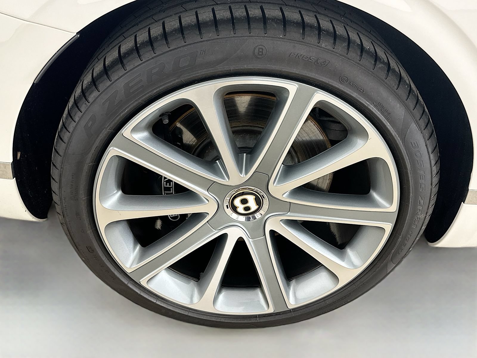 Used 2020 Bentley Continental GT AWD/4WD image 53