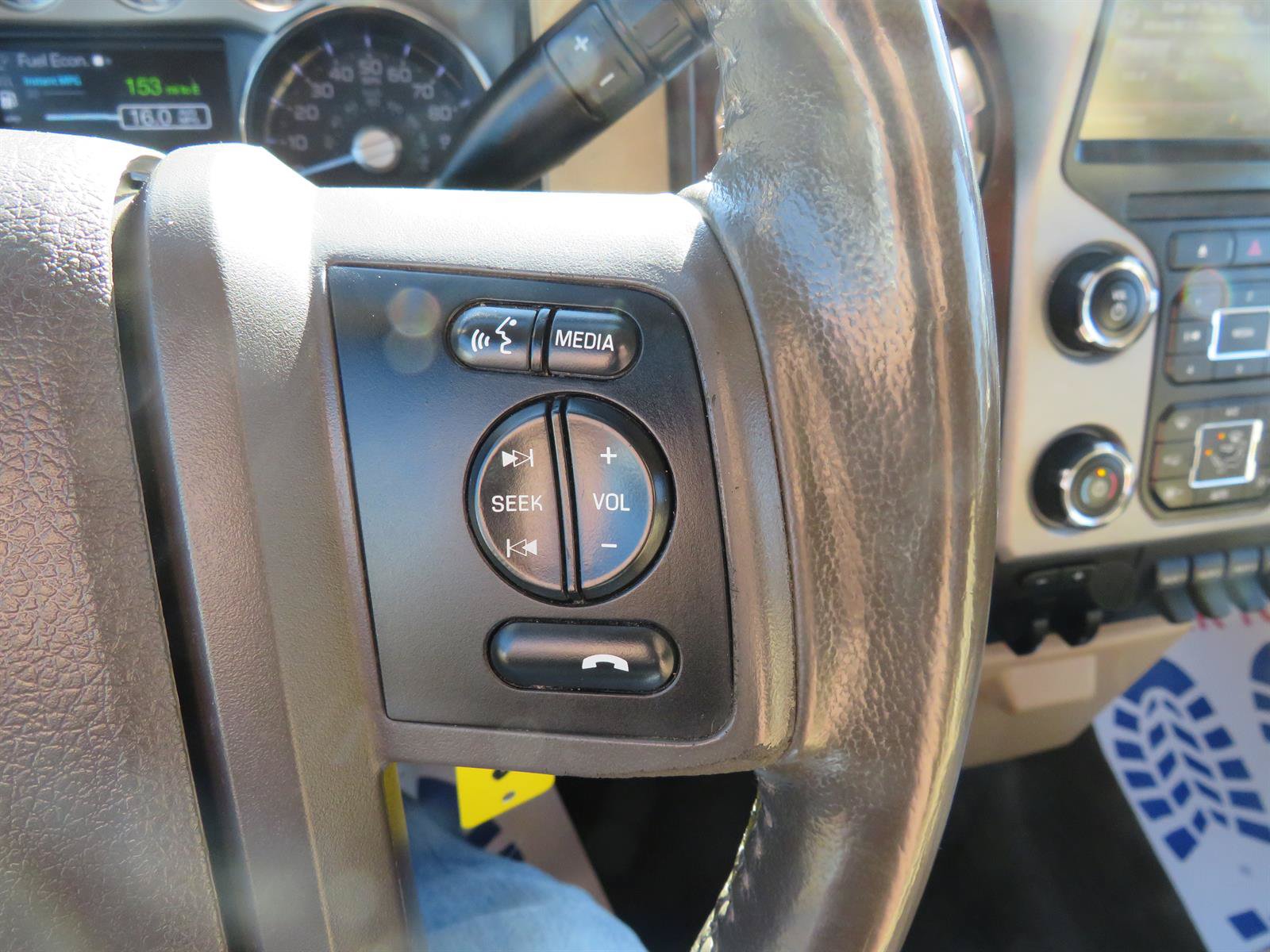 Used 2014 Ford F350 Lariat w/ Lariat Ultimate Package AWD/4WD image 16