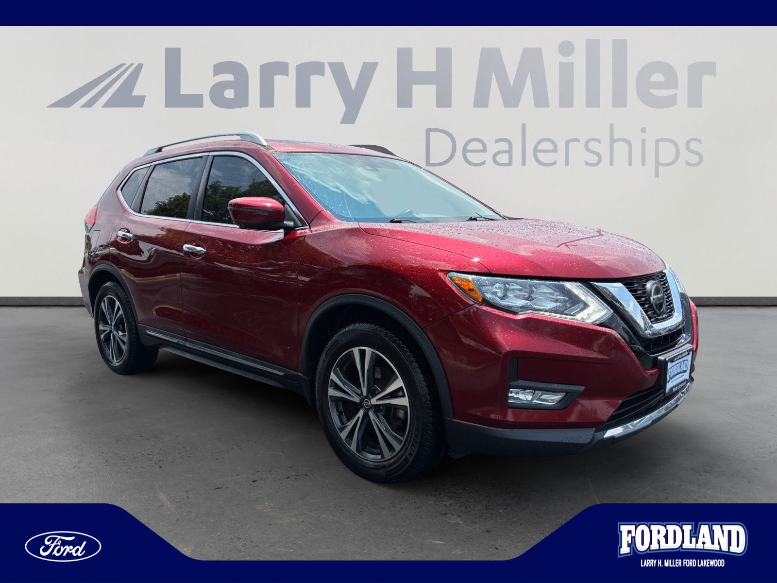 Used 2018 Nissan Rogue SL w/ Premium Package FWD image 7