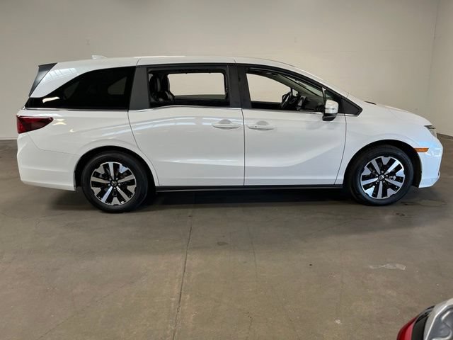 Used 2025 Honda Odyssey EX-L image 2