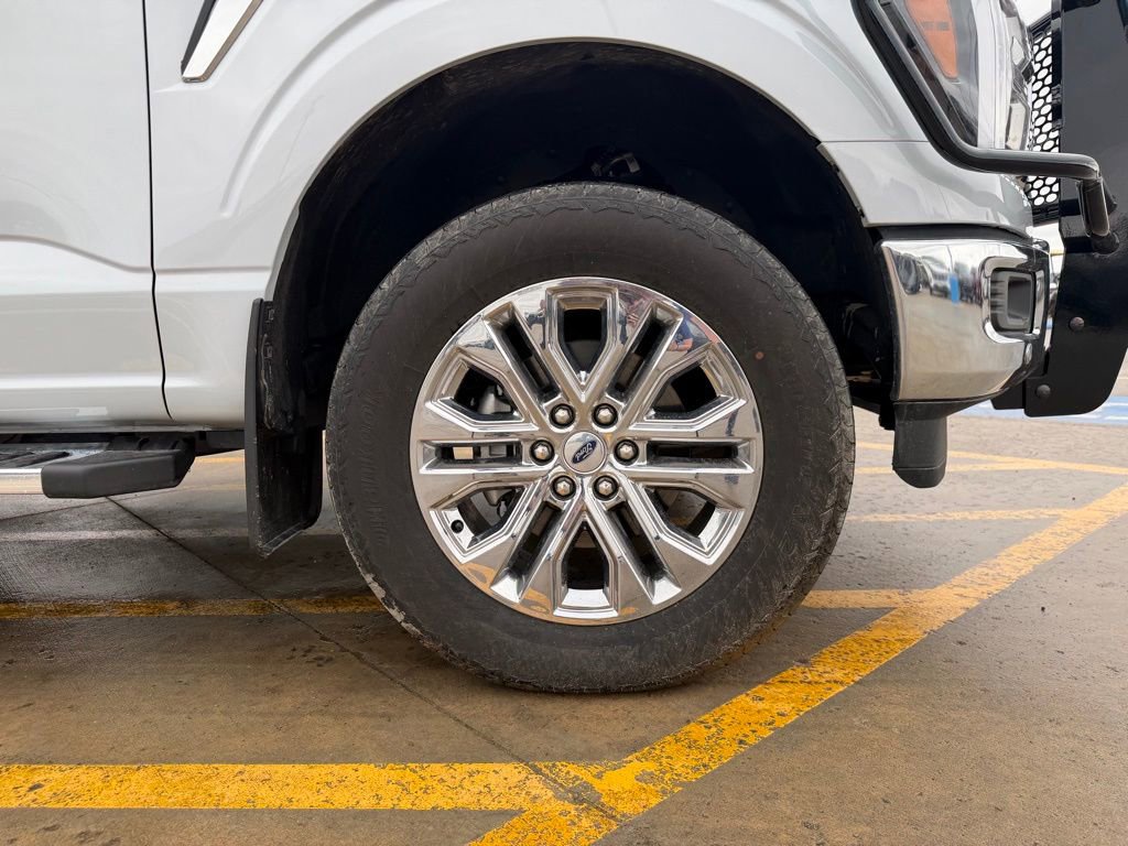 Used 2025 Ford F150 Lariat w/ Equipment Group 501A Mid image 29