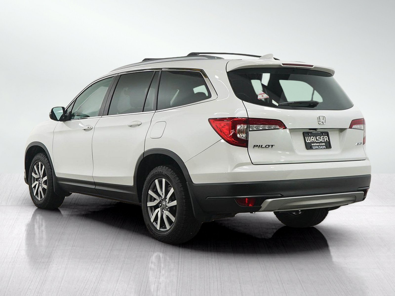 Used 2022 Honda Pilot Black Edition image 3