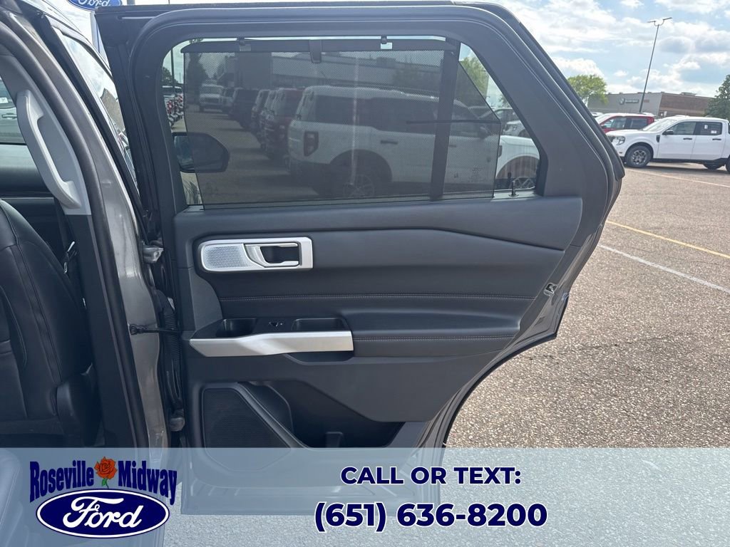 Used 2023 Ford Explorer Limited w/ Limited Technology Package AWD/4WD image 43