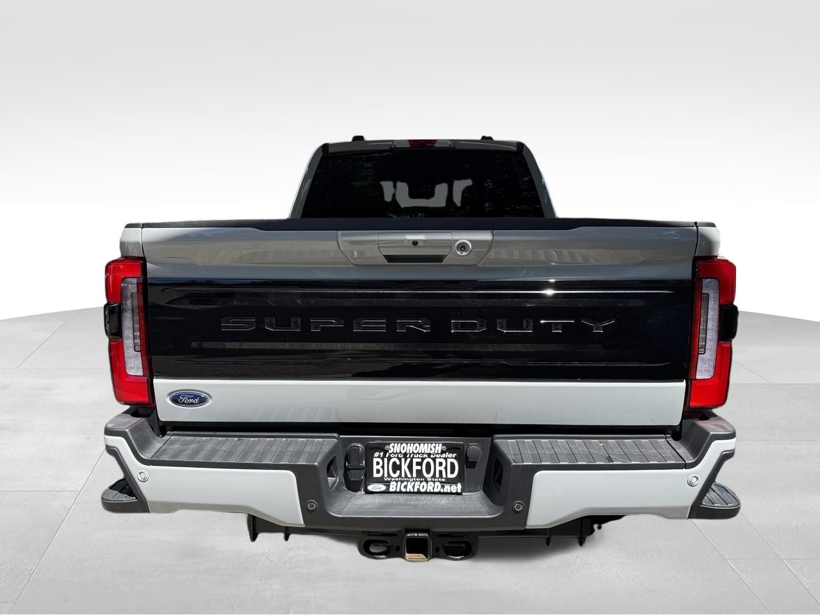 Used 2026 Ford F350 Platinum AWD/4WD image 6
