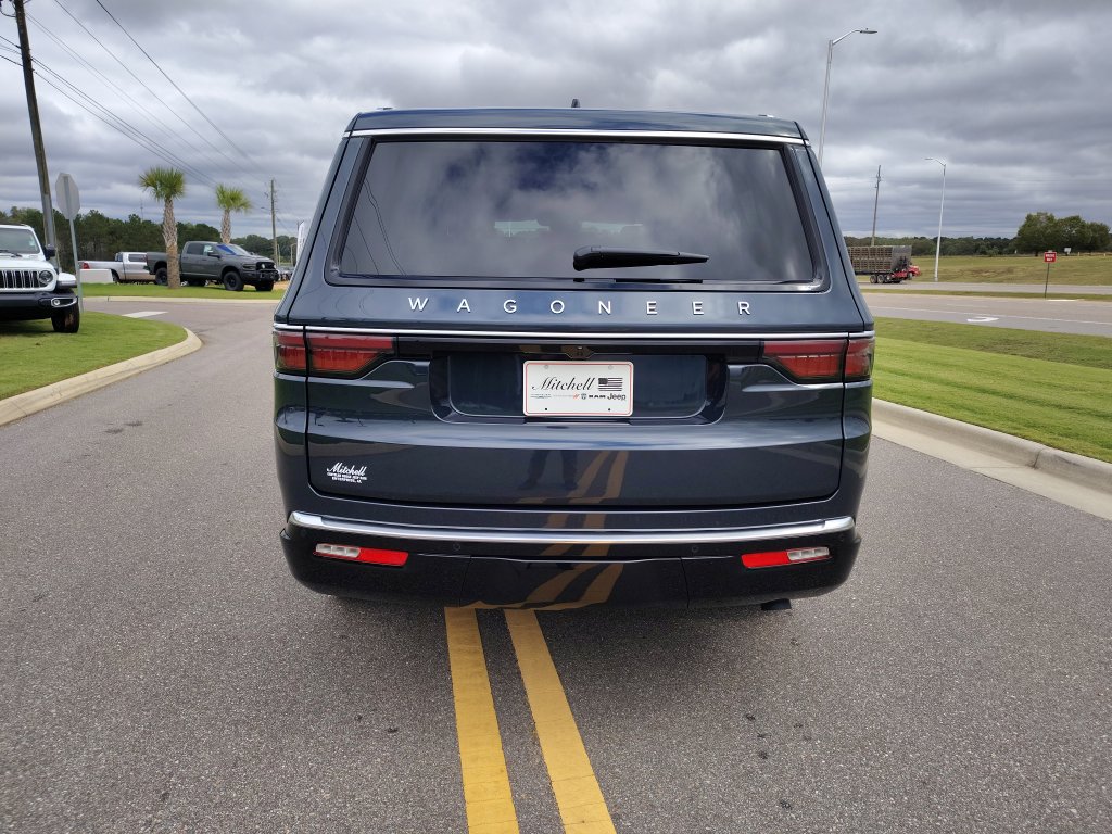 New 2025 Jeep Wagoneer Series I w/ HD Trailer Tow Package image 5