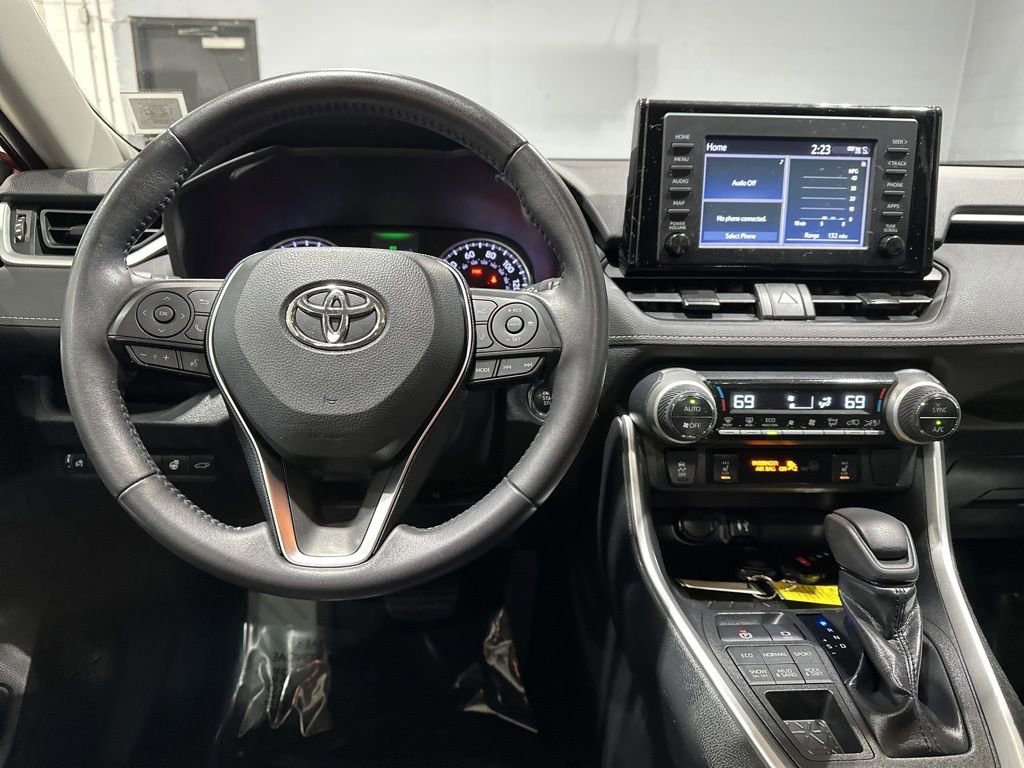 Certified 2019 Toyota RAV4 XLE image 8