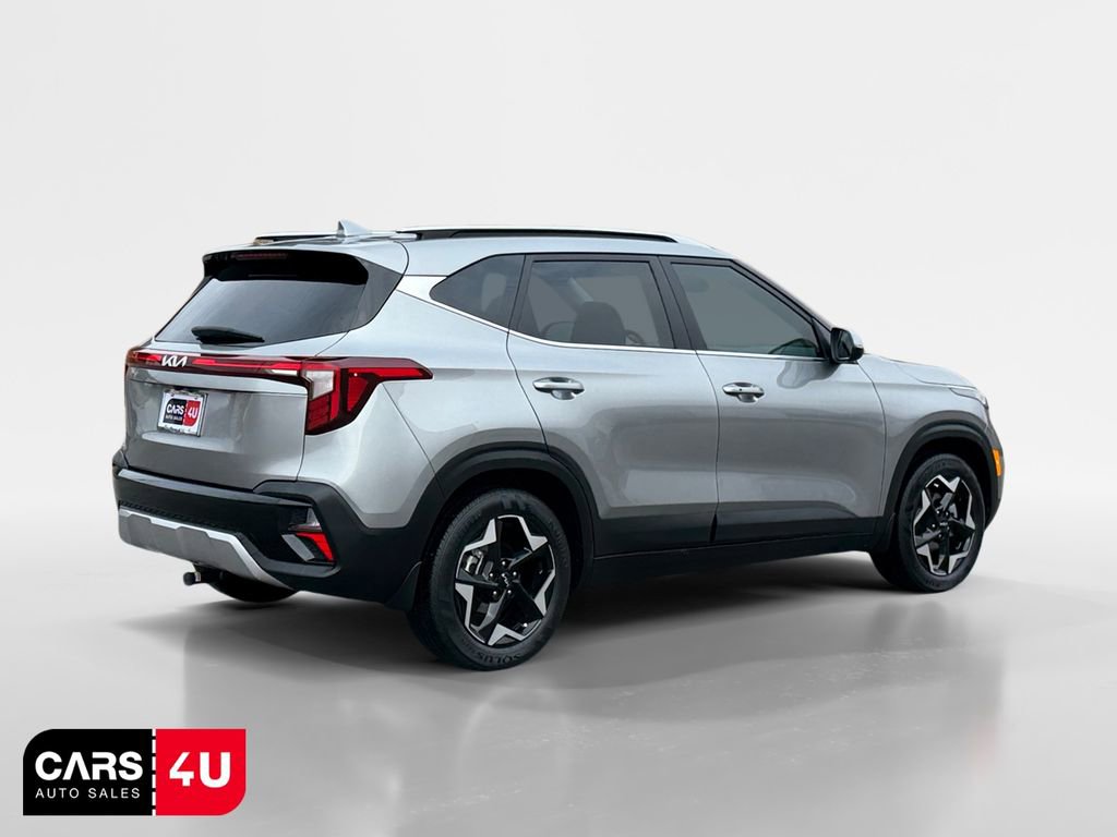 Used 2024 Kia Seltos EX FWD image 7