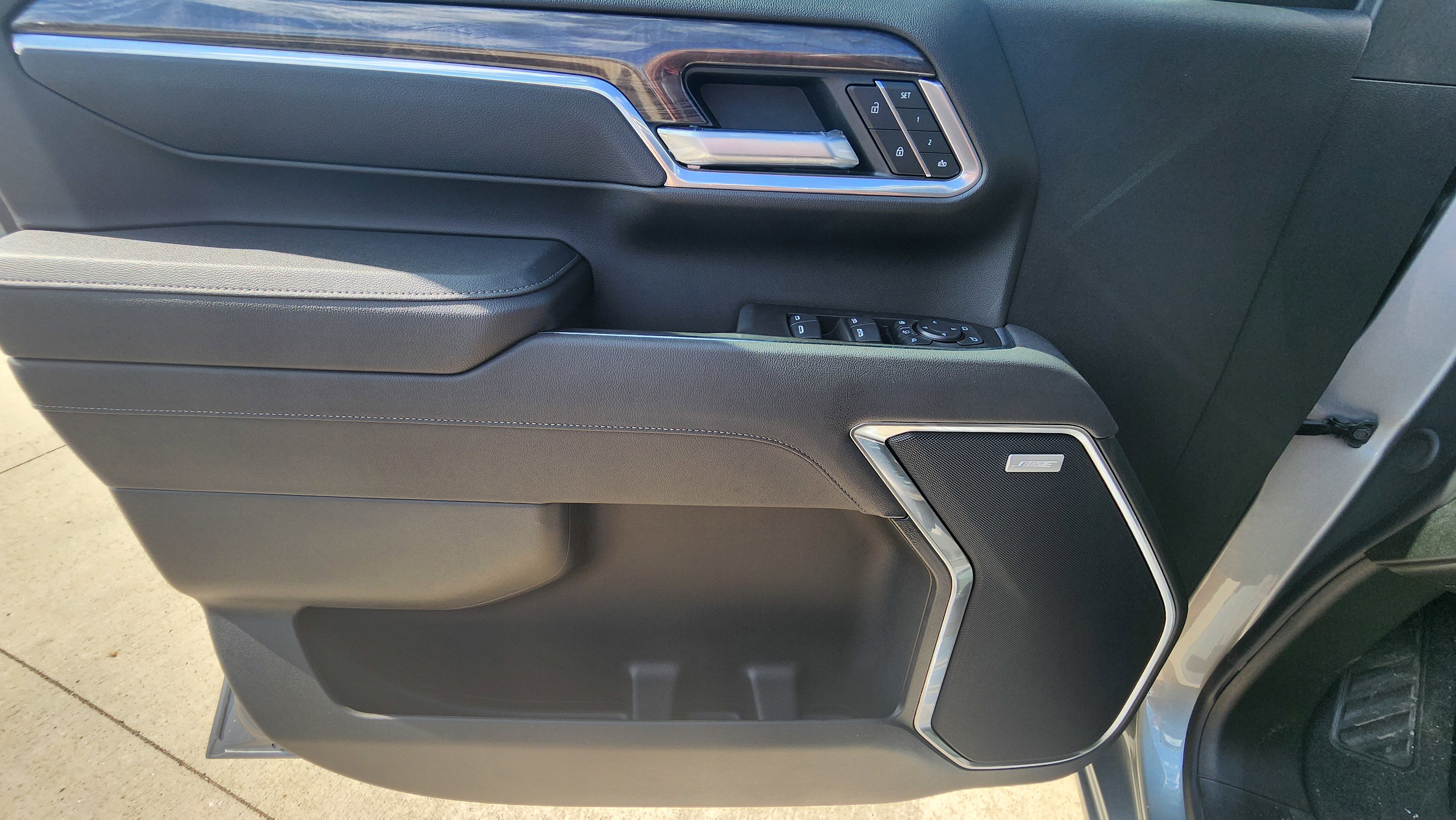 New 2025 Chevrolet Silverado 2500 LTZ w/ LTZ Premium Package image 10