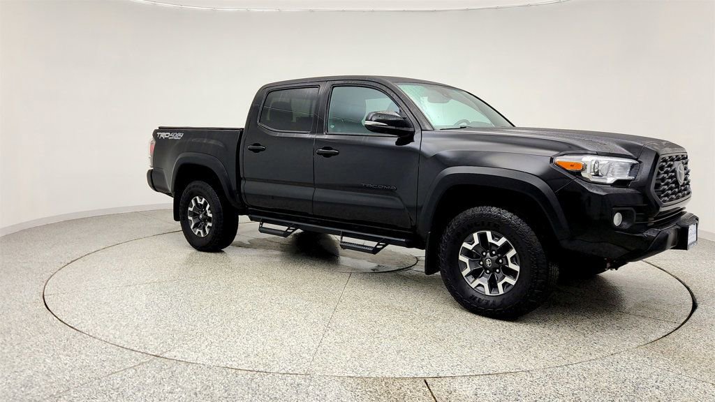 Used 2023 Toyota Tacoma TRD Off-Road w/ TRD Premium Off Road Package AWD/4WD image 3