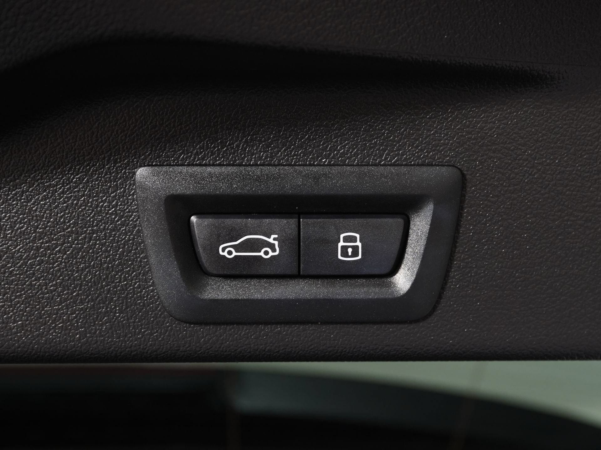 Used 2026 BMW X5 M60i AWD/4WD image 12