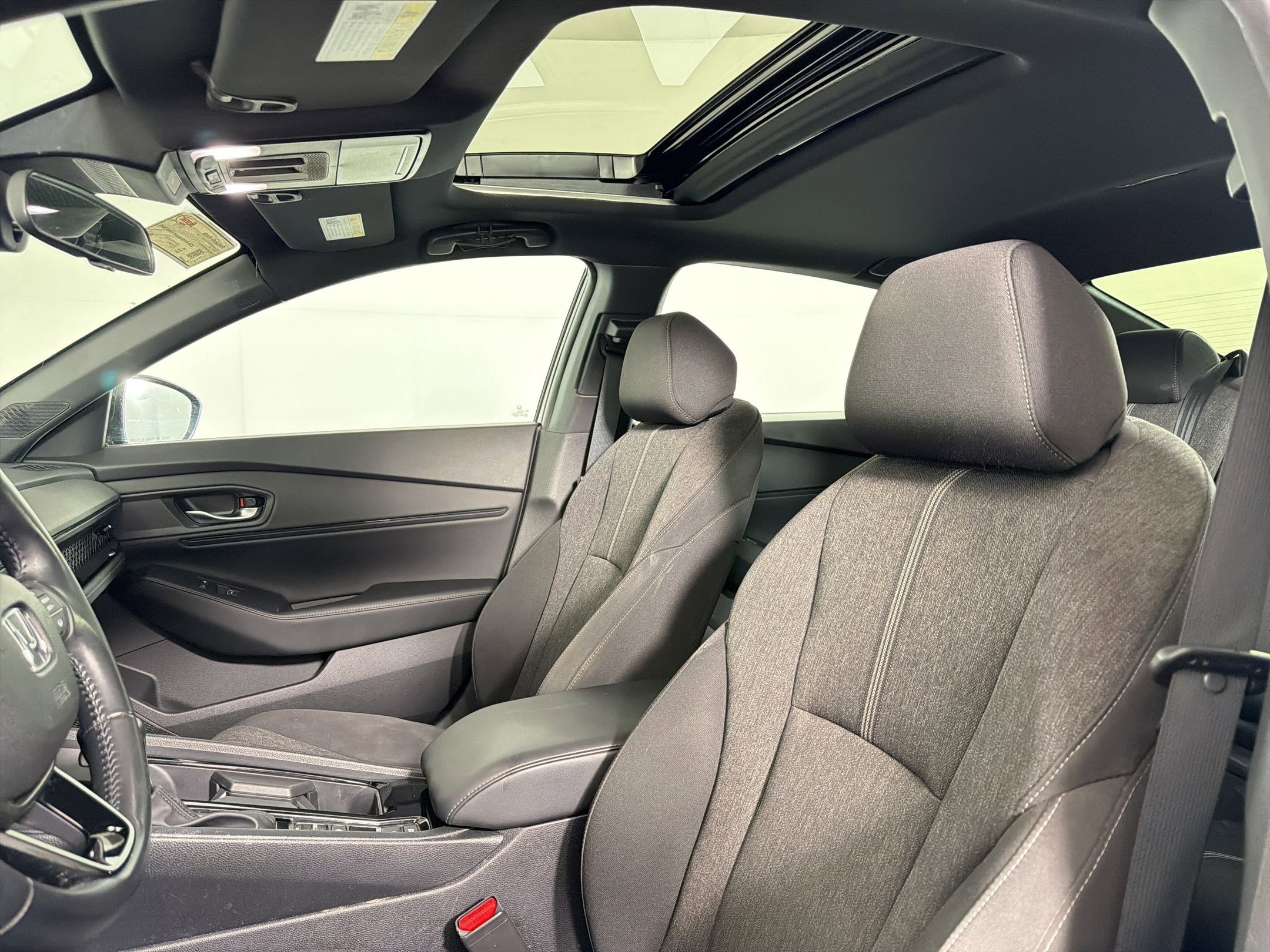 Used 2024 Honda Accord Sport image 15