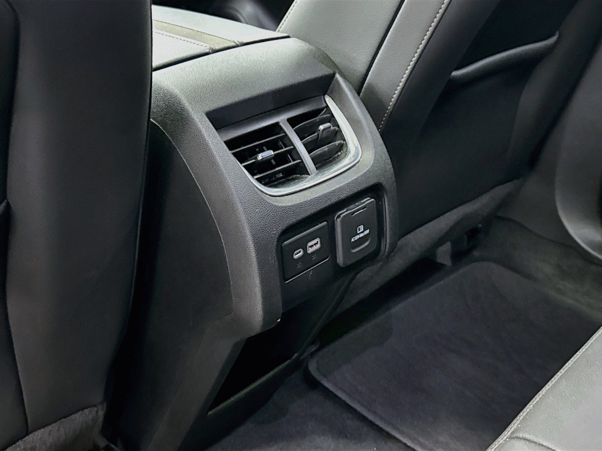 Used 2019 Chevrolet Blazer Premier w/ Sun and Wheels Package FWD image 29