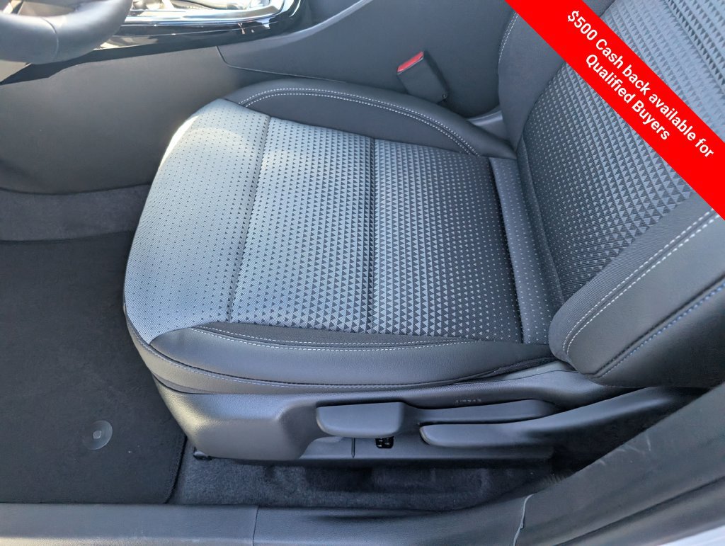 New 2026 Chevrolet Trax LT w/ LT Convenience Package FWD image 18
