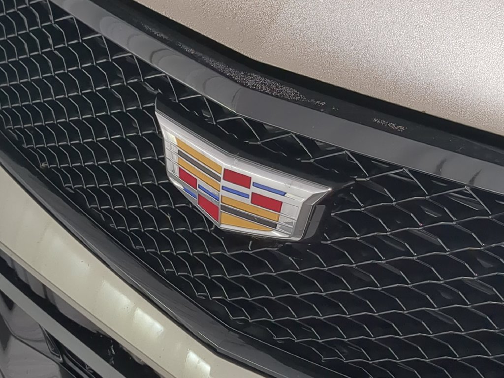 Used 2024 Cadillac XT4 Sport AWD/4WD image 15